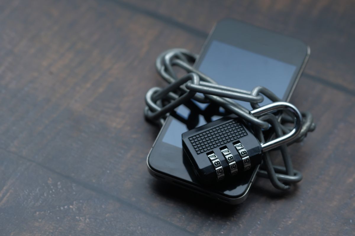 Smartphone showing a padlock security icon